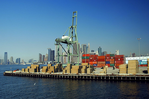 container-shipping-overseas-from-New-York